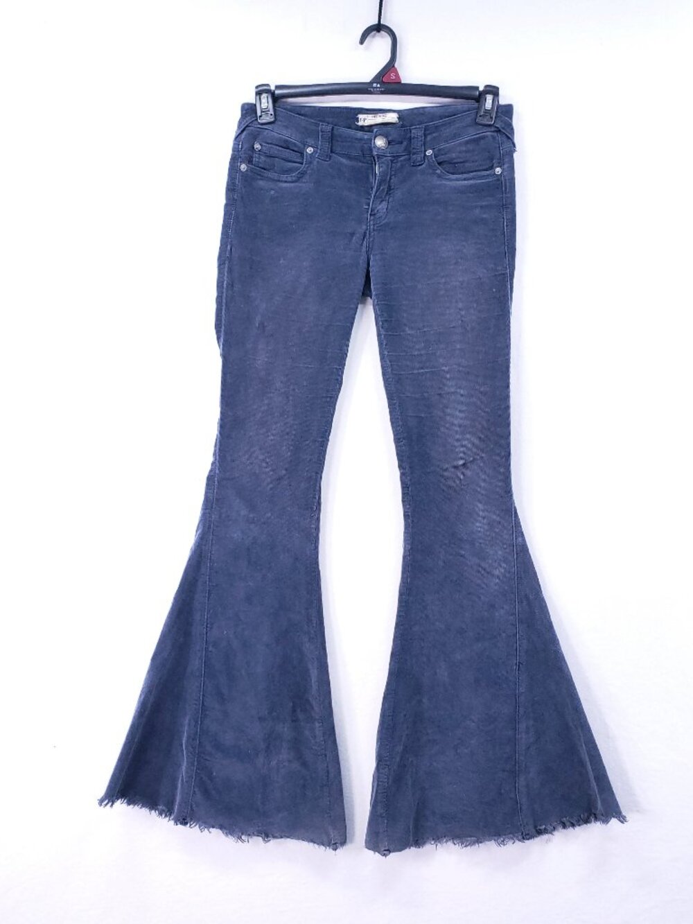 Free People Corduroy Flared Raw Ankle Pants Size W27 Boho Retro Low Rise Fun